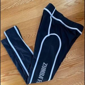 Zumba piped leggings